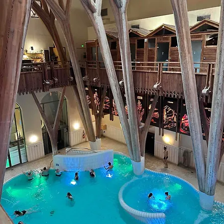 24 M2 - Classe 2 Etoiles - La Mongie Tourmalet - Pied Des Pistes - Balcon Plein Sud - Parking Public